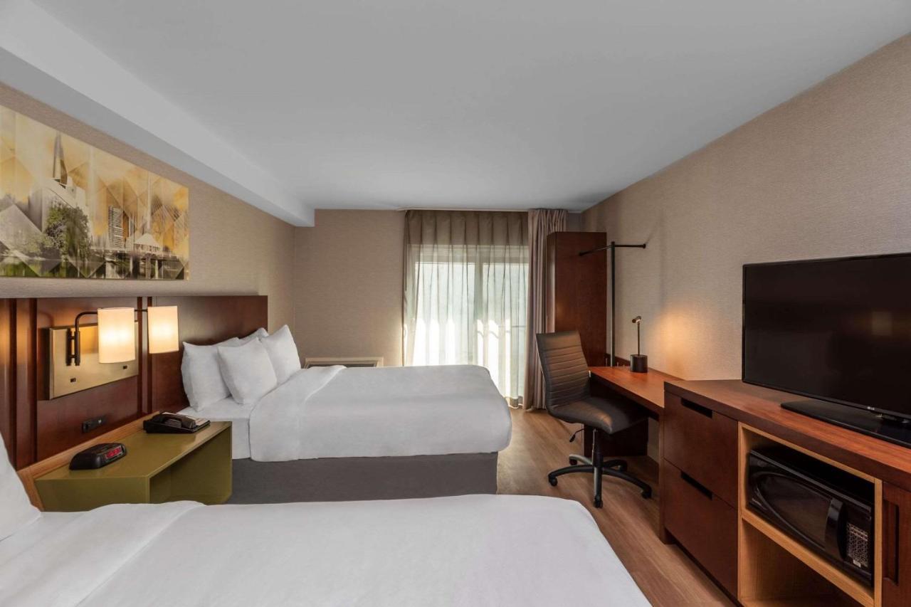 Comfort Inn Hamilton Bagian luar foto