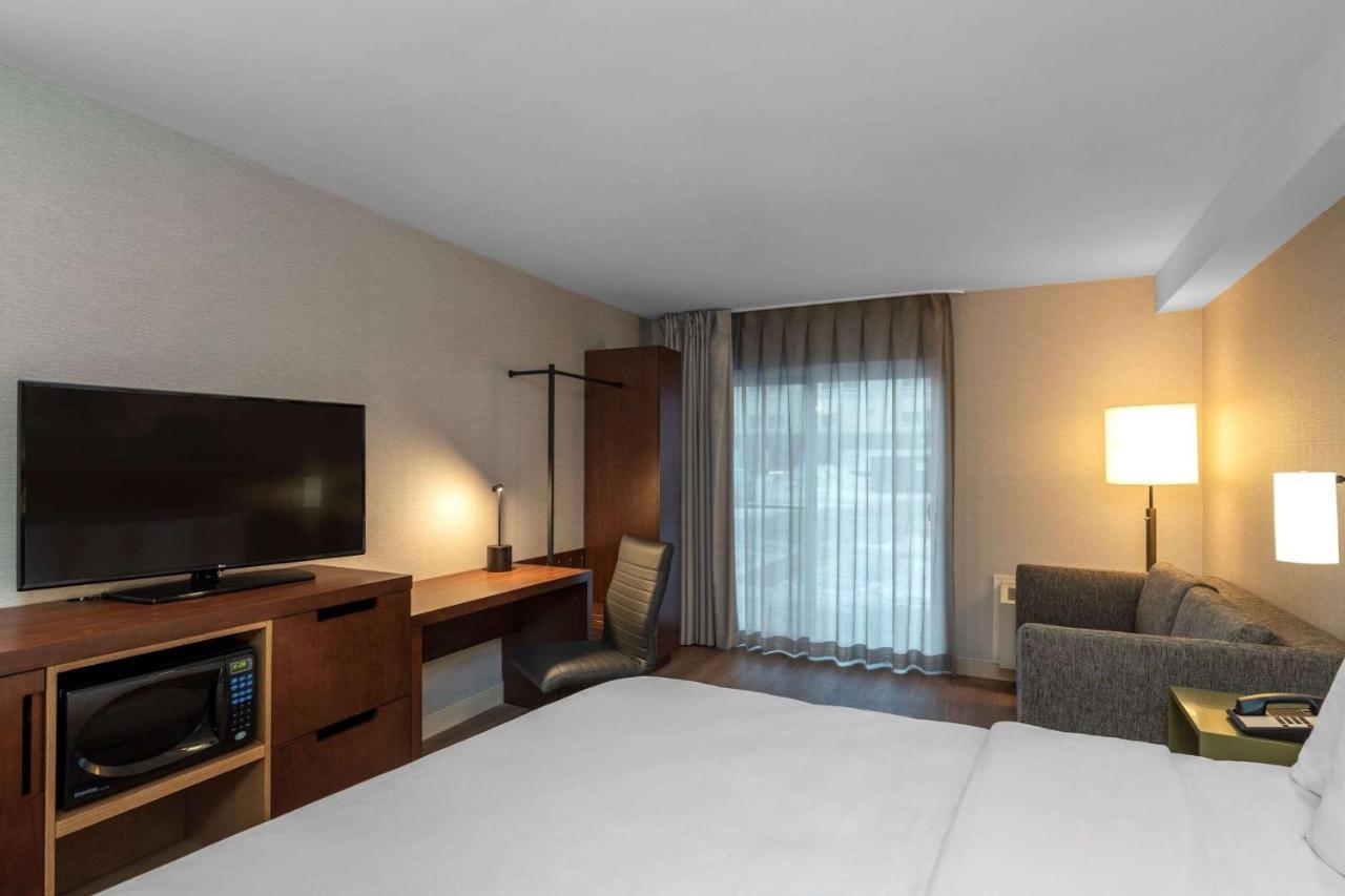 Comfort Inn Hamilton Bagian luar foto
