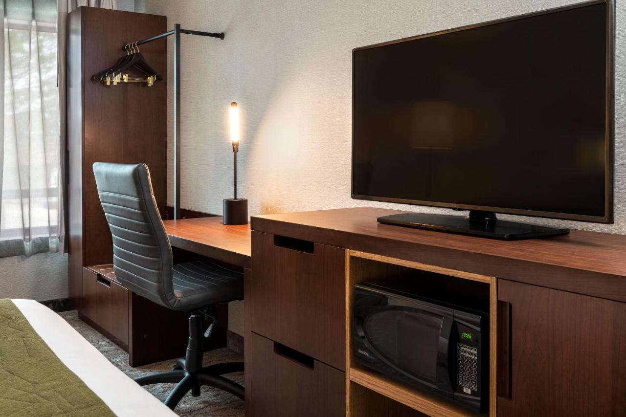 Comfort Inn Hamilton Bagian luar foto