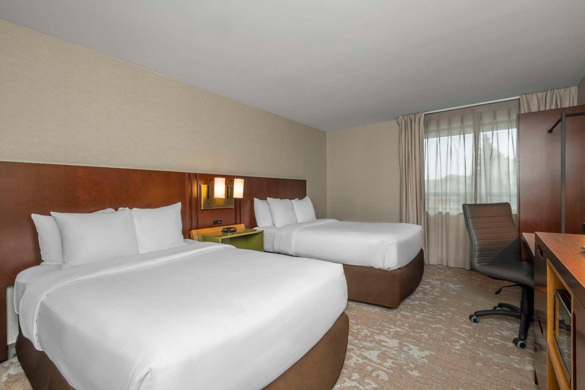 Comfort Inn Hamilton Bagian luar foto