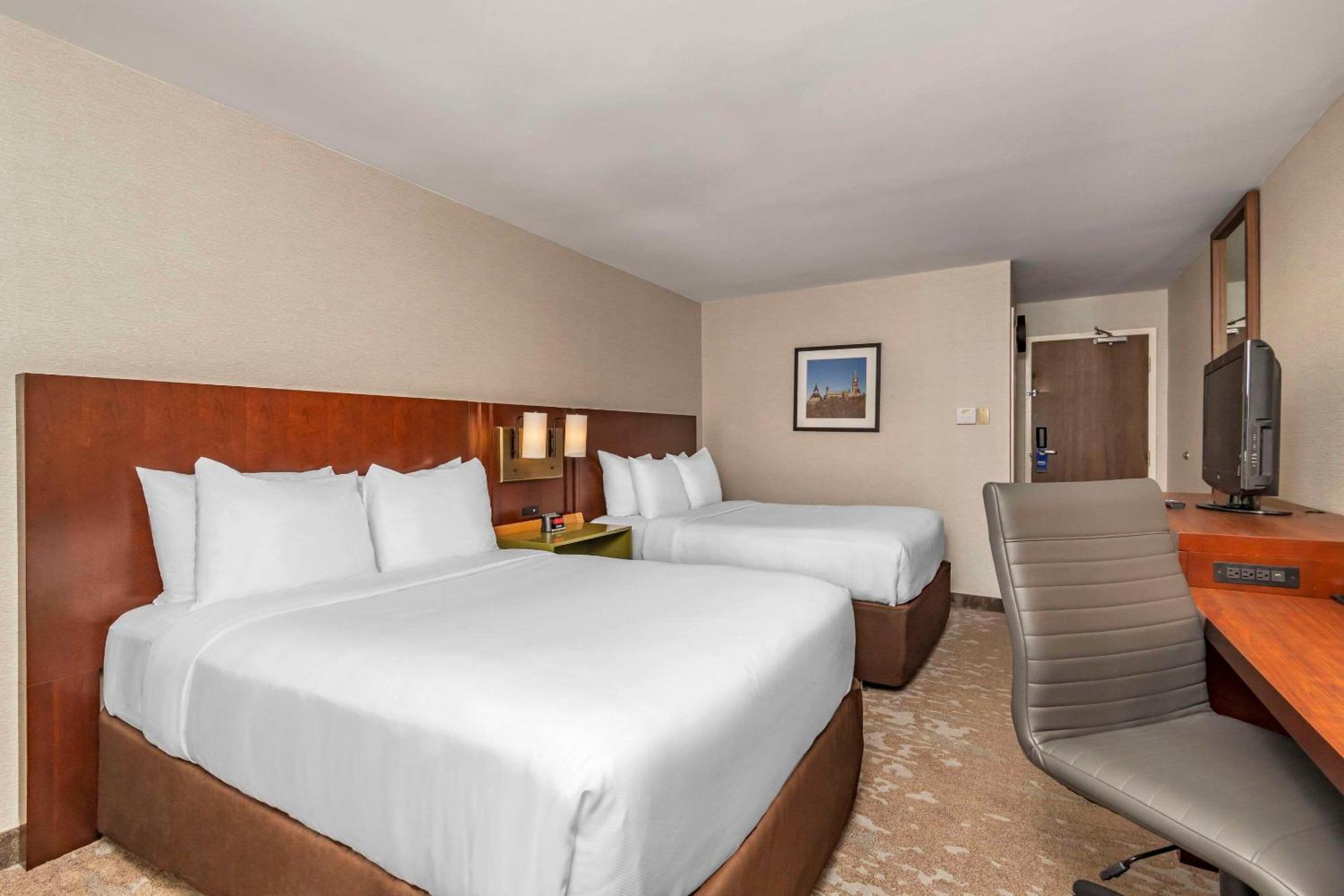 Comfort Inn Hamilton Bagian luar foto